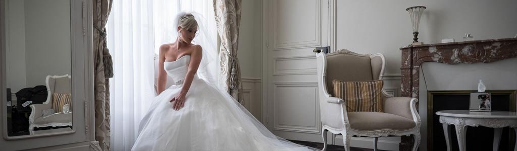 Bride at Chateau de la Cazine
